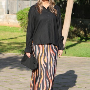 חולצת שני שחורה